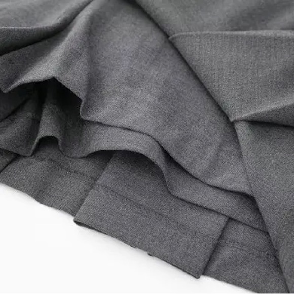 Zara Pleated Mini Skirt/Skort Grey - Picture 2 of 6